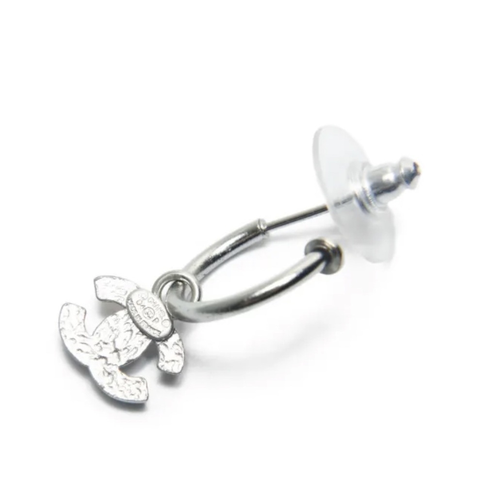 CHANEL Silver and Red CC Hoop Pierced Earrings - Picture 7 of 8